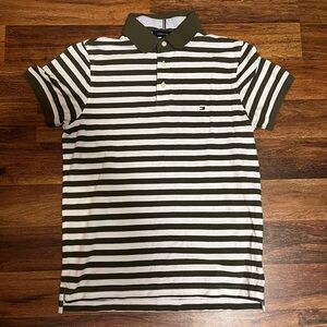 Tommy Hilfiger Stripped Shirt Size Medium